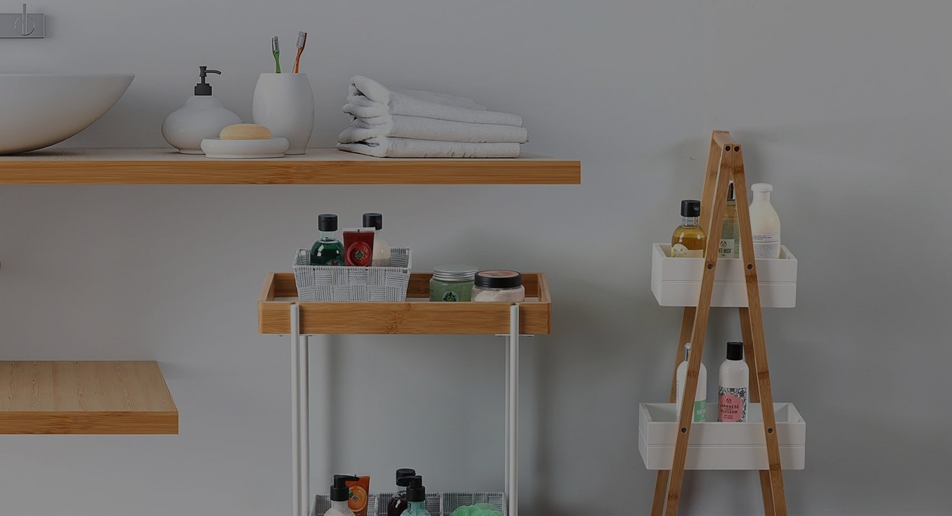 ORGANIZE YOUR BATHROOM | WITH OUR FURNITURE AND ACCESSORIES